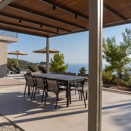 Pefko Villa Athanion