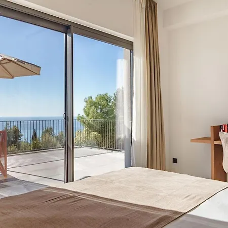 Pefko Villa Athanion